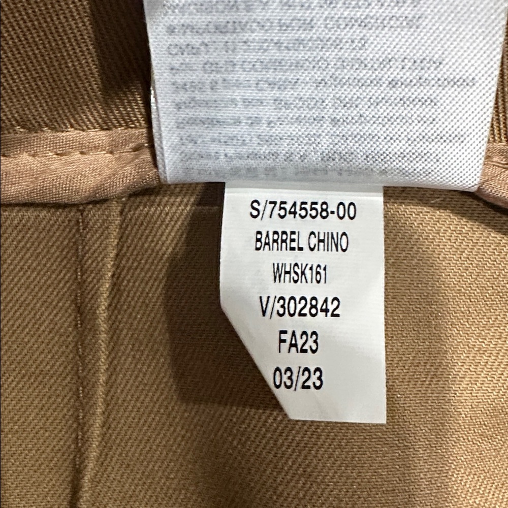 Banana Republic Cropped Wide-Leg Pants in Olive - Picture 10 of 10